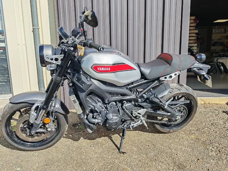 XSR 900