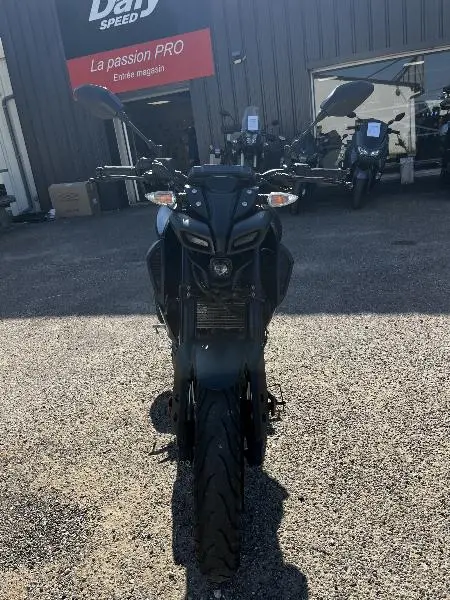 MT125 ABS