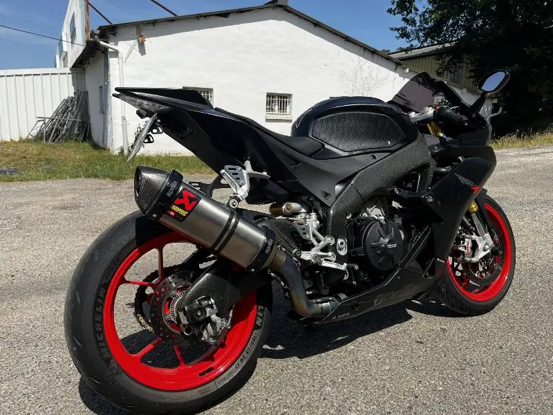 RSV4 1000 2014