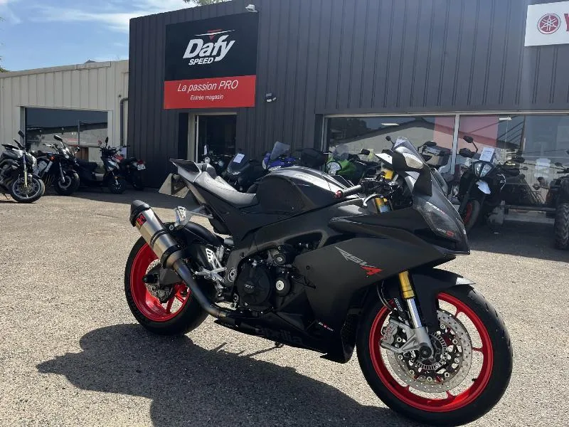 RSV4 1000
