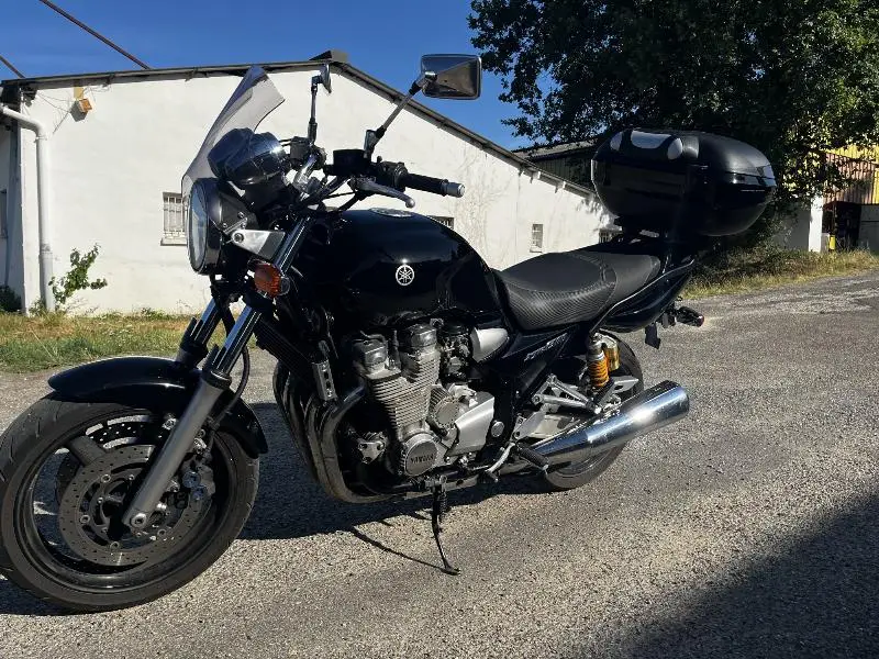 XJR 1300