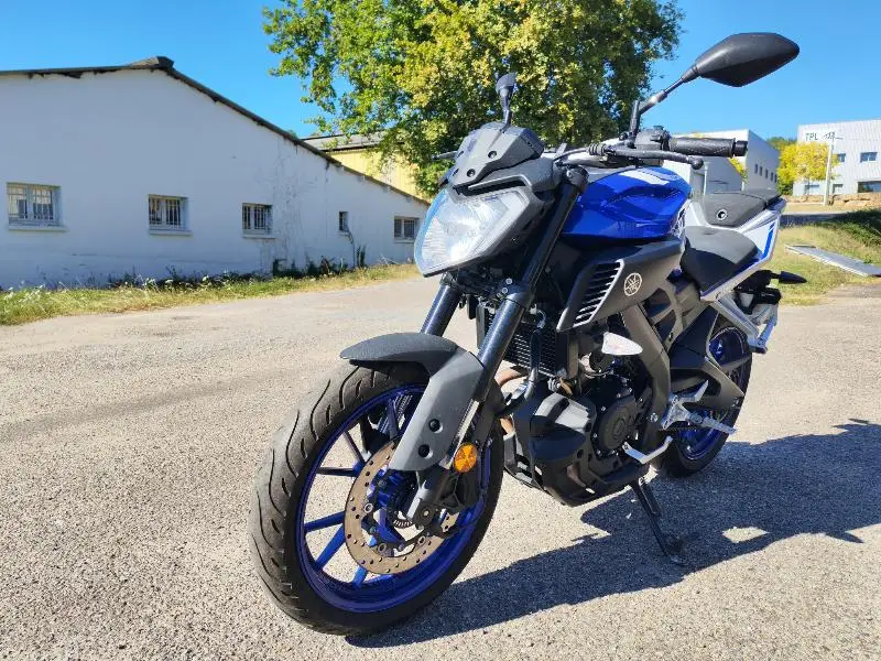 MT125 ABS
