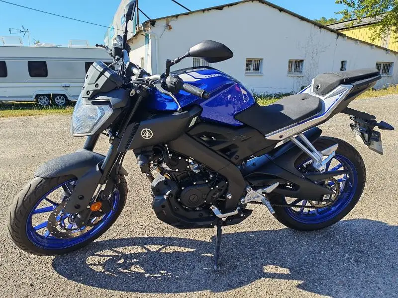 MT125 ABS