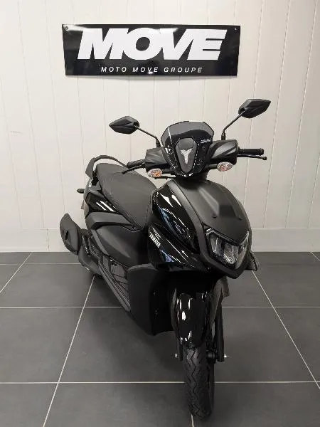 RayZR 125