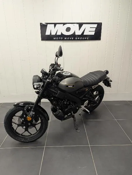 XSR 125