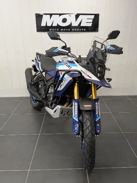 DL VSTROM 800DE