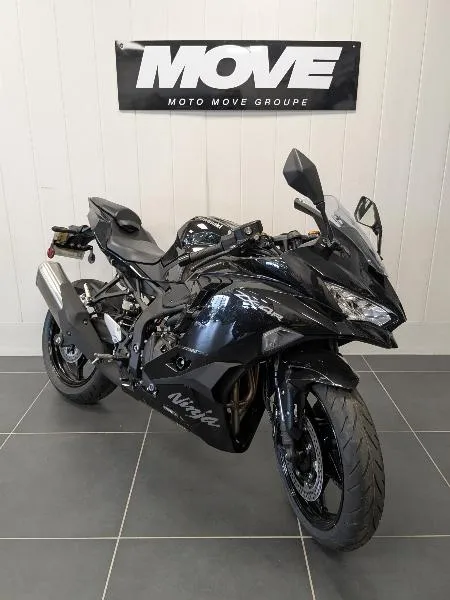 ZX4R