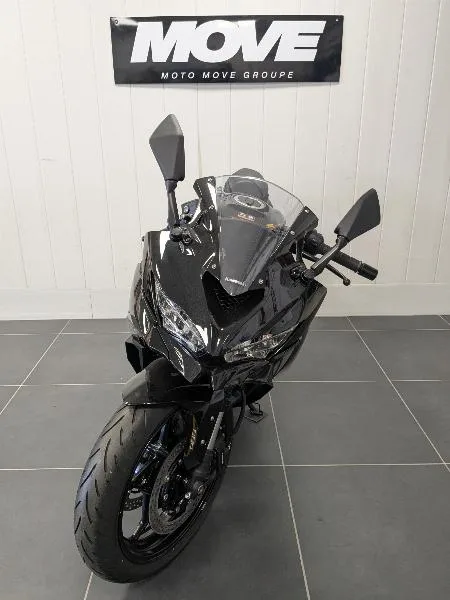 ZX4R