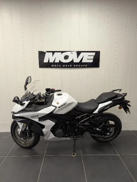 GSXS 1000 GT