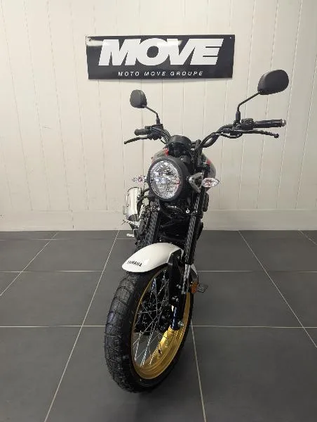 XSR 125 Legacy