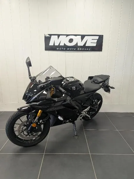 YZFR 125