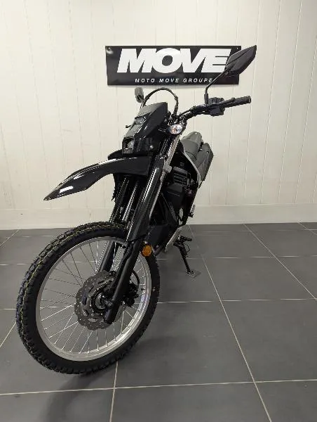 WR125R