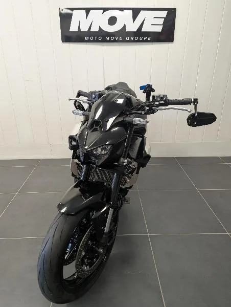 Z 900