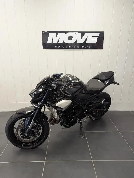 Z 900