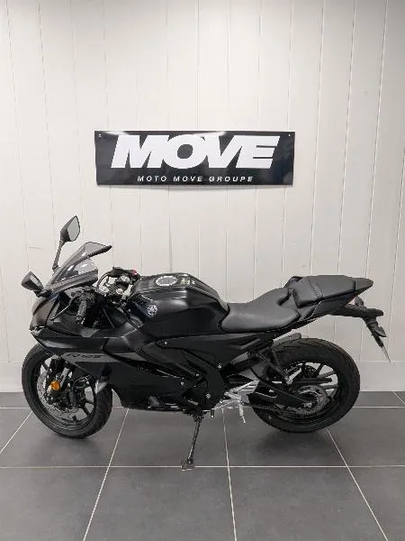 YZFR 125