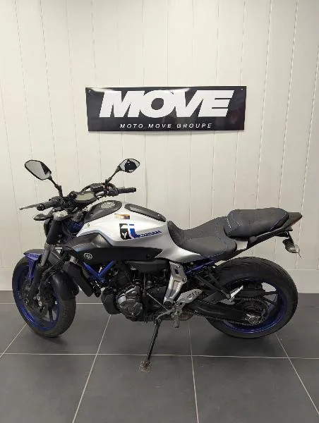 MT07