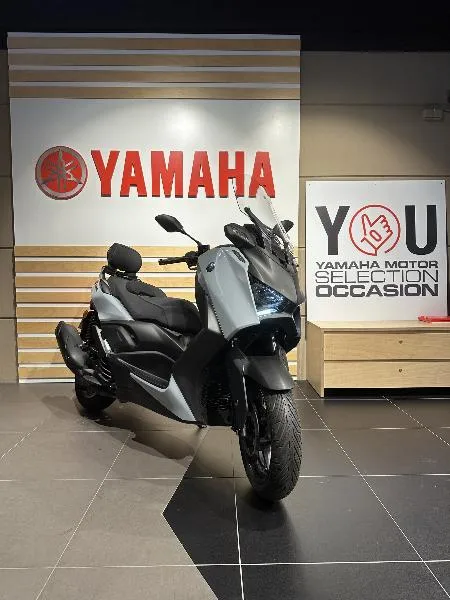XMAX 125 TECH MAX
