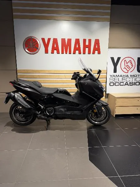 XP TMAX 560 TECH MAX