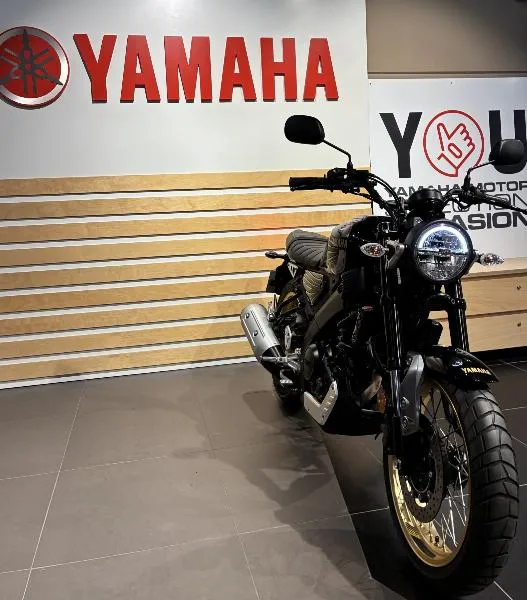 XSR 125 Legacy