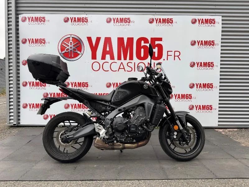 MT09