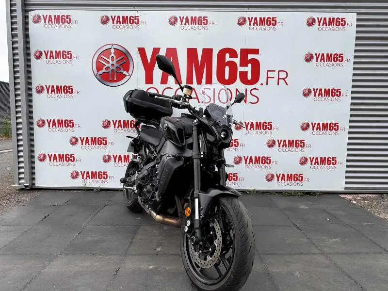 MT09