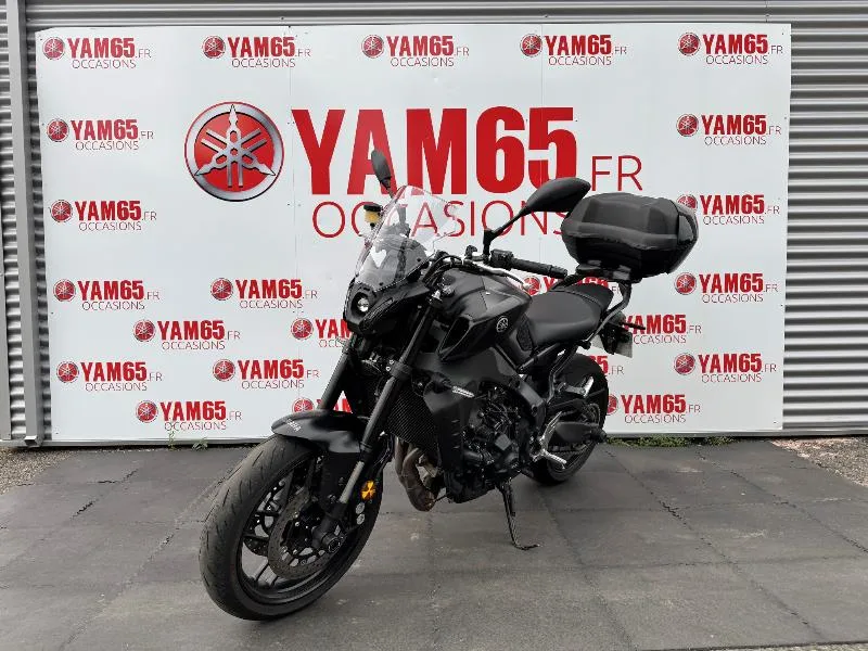 MT09