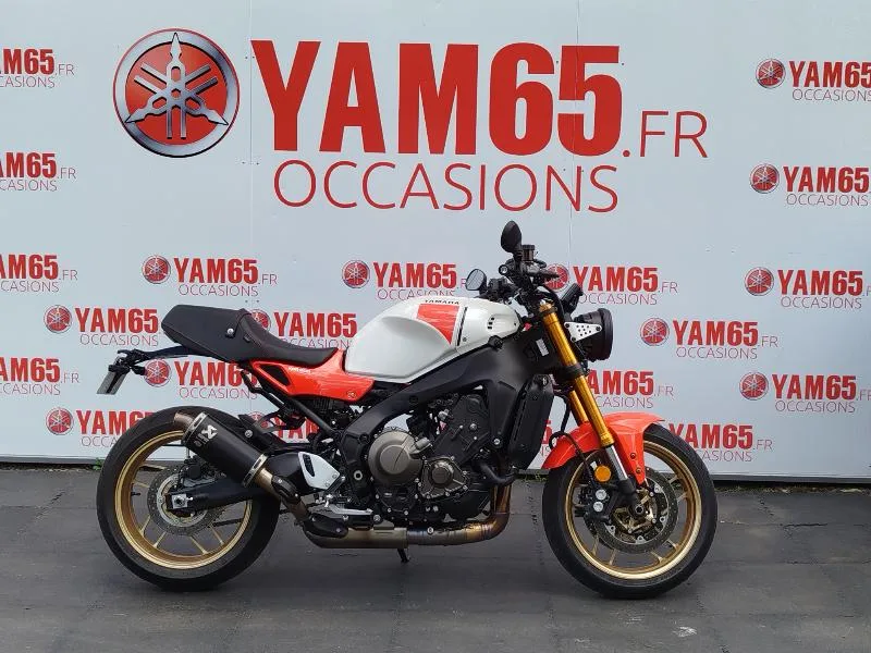 XSR 900