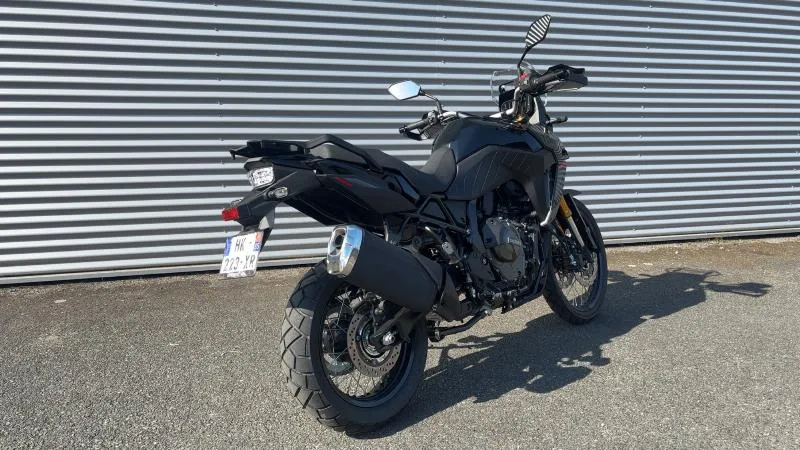 DL VSTROM 800DE