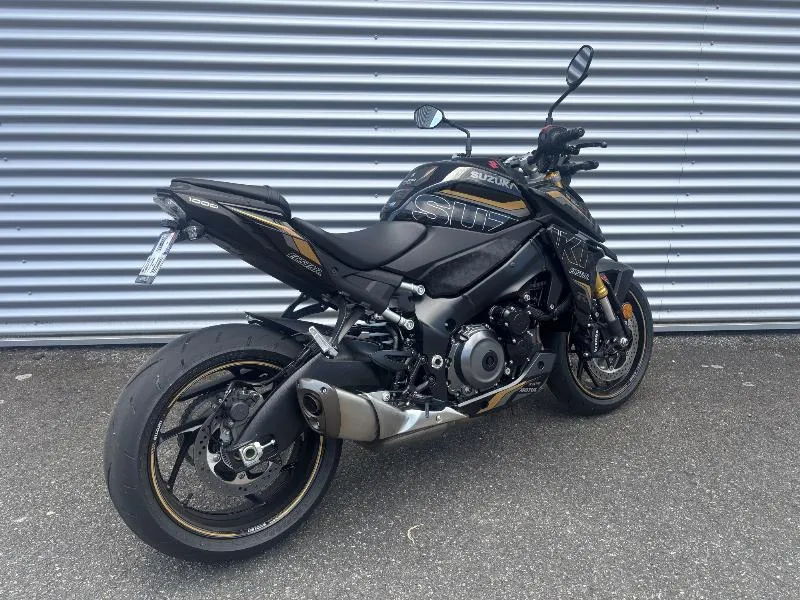 GSXS 1000