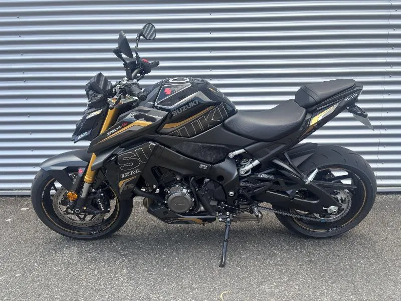 GSXS 1000