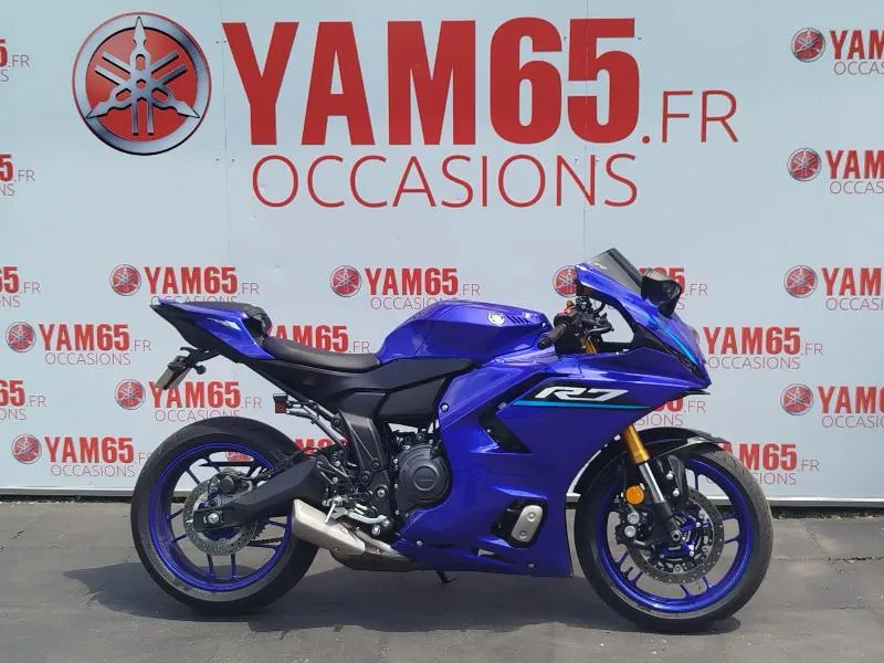 YZFR7