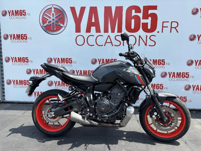 MT07