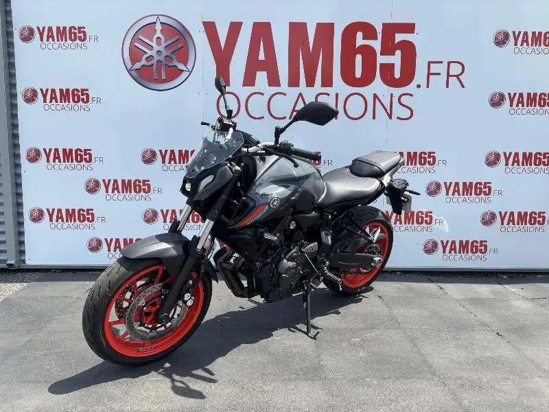 MT07