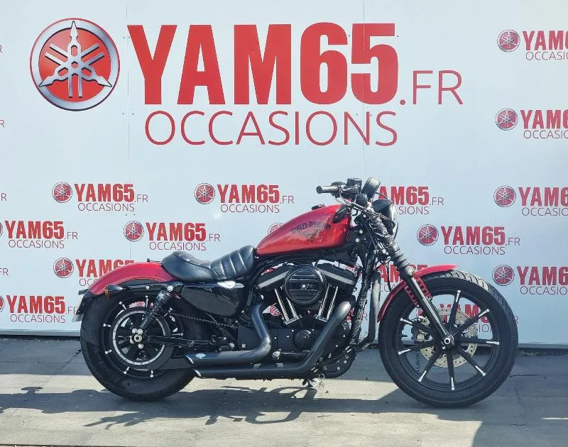 SPORTSTER IRON 883