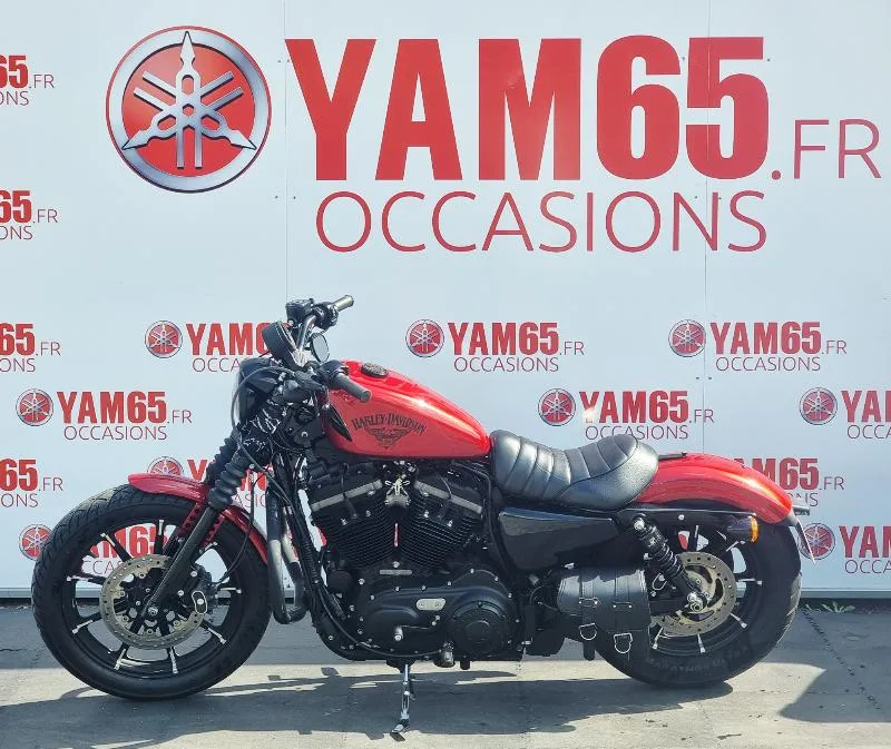 SPORTSTER IRON 883