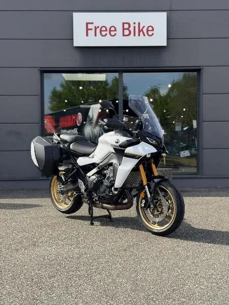 TRACER 9 GT