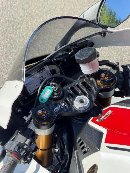 YZF 1000 R1 60TH