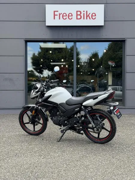 YS 125