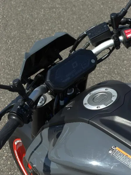 MT07 