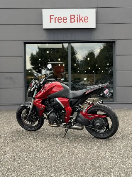 CB 1000 R