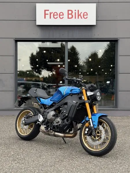 XSR 900