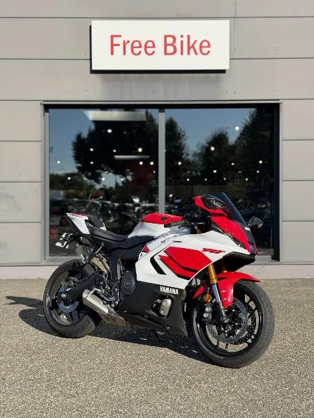 YZFR7