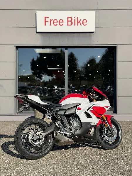 YZFR7
