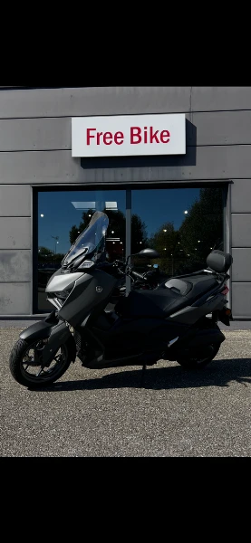 XMAX 125