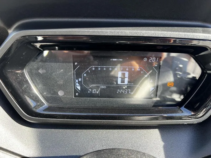 XMAX 125