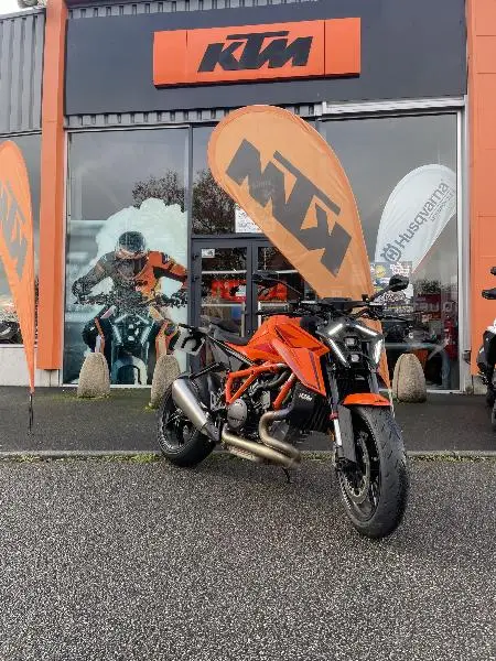 1390 SUPER DUKE R