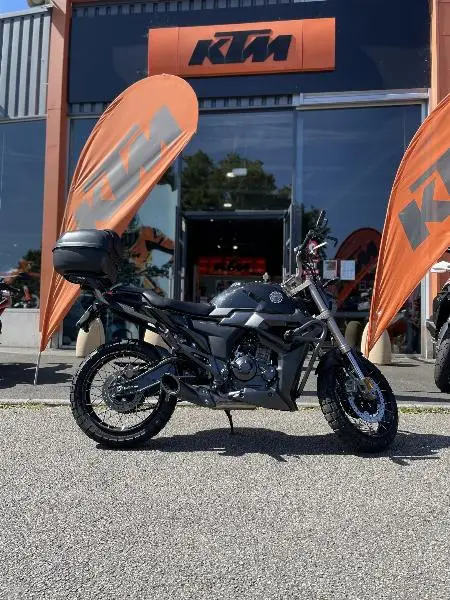 125 SCRAMBLER X