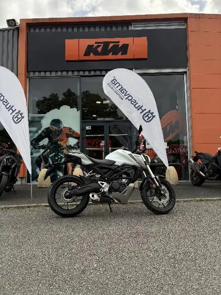 CBF125NA