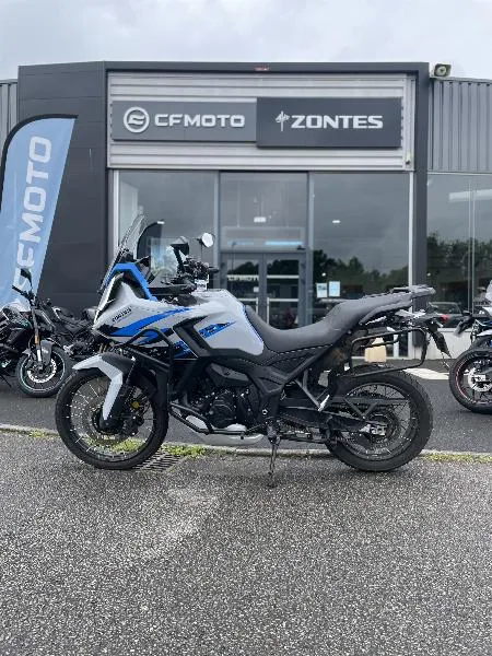 ZT 703 F