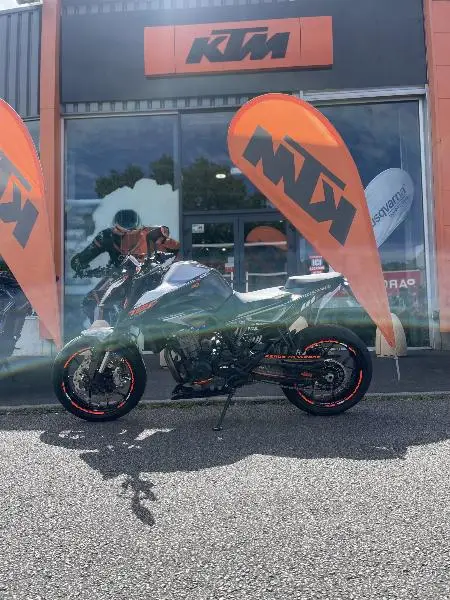 790 DUKE